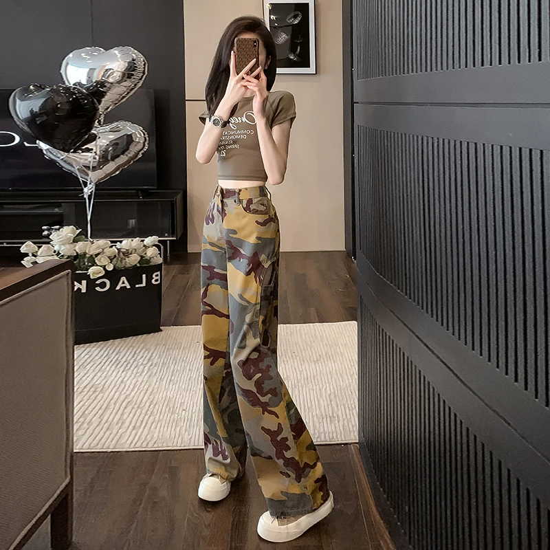 潮牌休闲时尚套装女夏新款减龄洋气百搭T恤破洞迷彩牛仔裤两件套