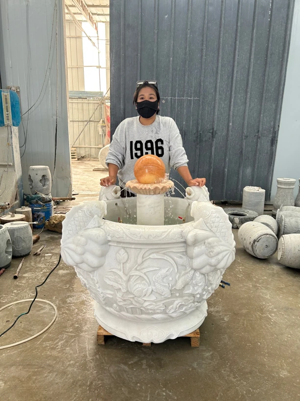 汉白玉小鱼吐水鱼缸门海流水景观室内室外基础摆件