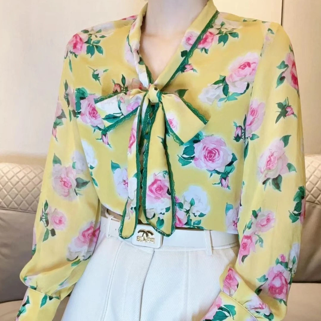 2023洋气显瘦新品碎花系带百搭上衣欧货大牌气质高雅优雅时尚衬衫