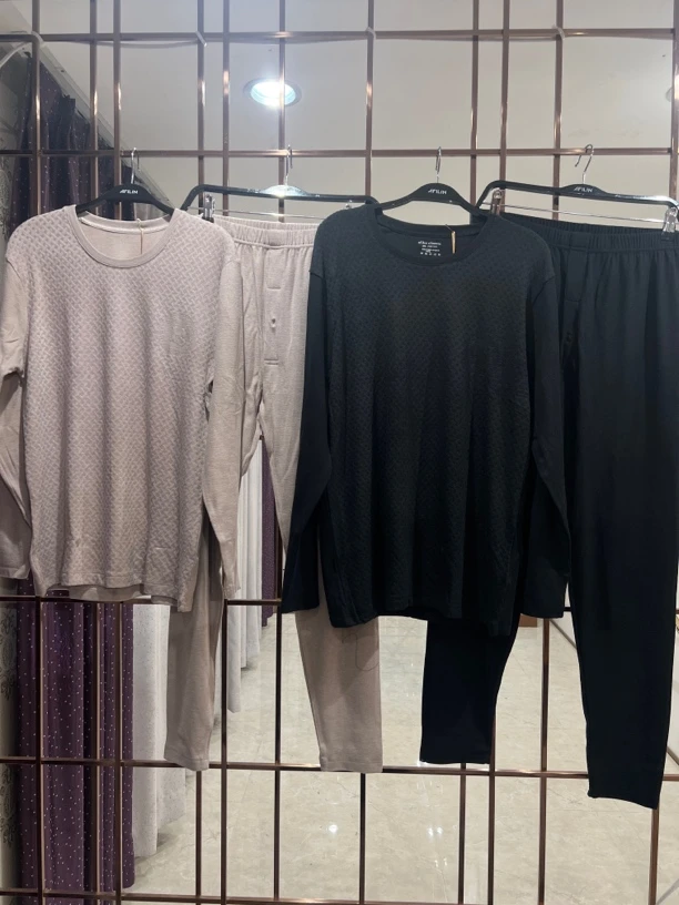 玻丽绒提花保暖内衣套装男士德绒圆领打底弹力柔软秋冬季长袖睡衣