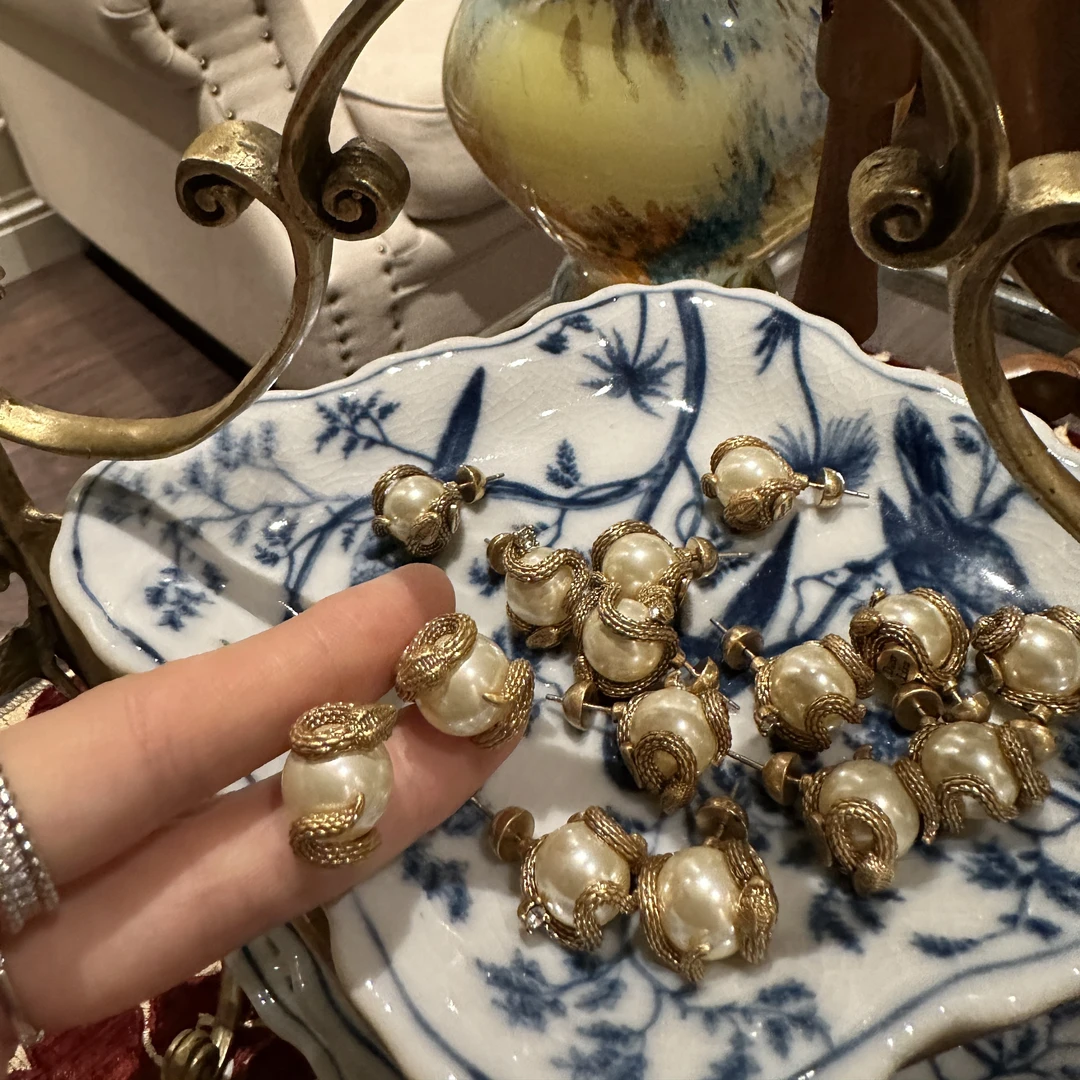 铜合金仿水晶耳饰 【8491】古典收藏无可复制的爱 Blugiema柔綻指間