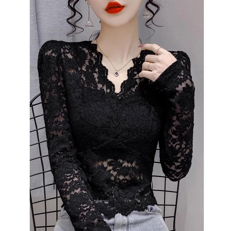 黑色蕾丝打底衫女内搭外穿洋气带胸垫V领白色长袖女神范气质上衣