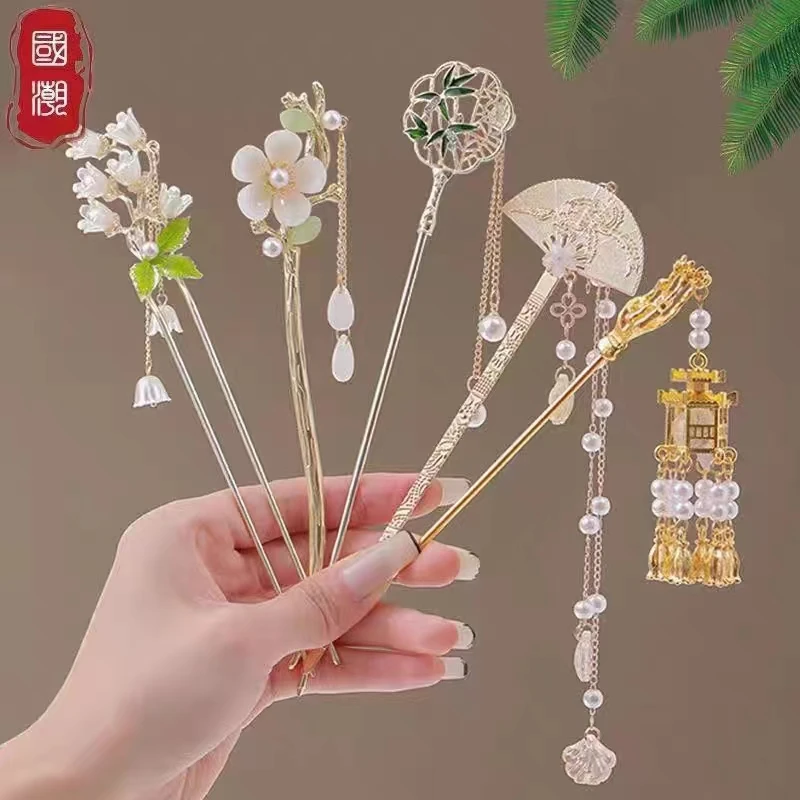 网红流苏发簪女古风高级感汉服国风新中式步摇盘发簪子扇子发钗子