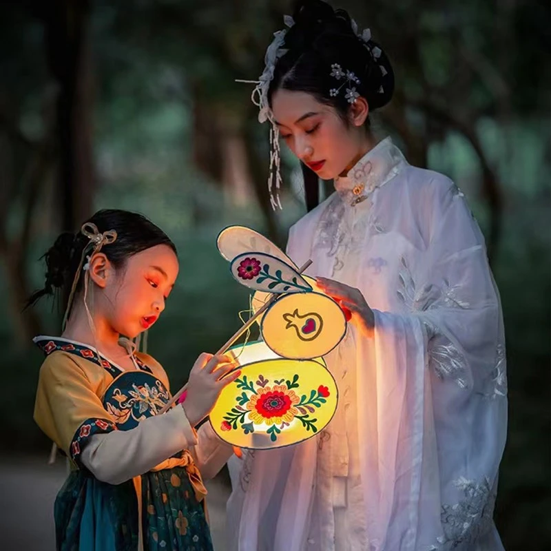 王的手创 中秋节兔子灯笼花灯高端手工diy材料中国风2025新款发光