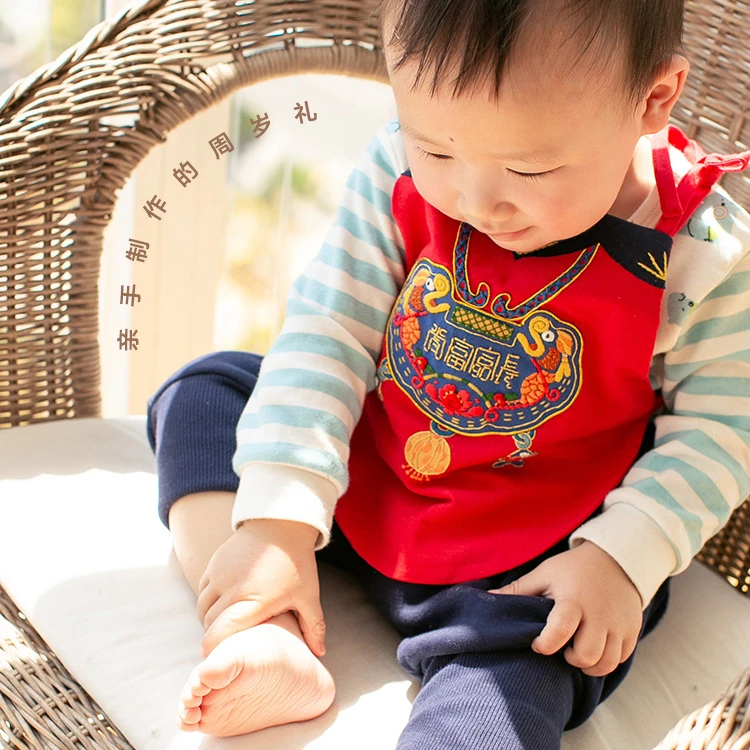 周岁礼肚兜成品 纯手工刺绣布艺绣花长命富贵虎镇五毒婴儿肚兜