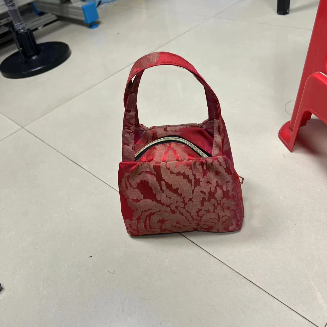 化妆包牛皮纸模版包邮到家