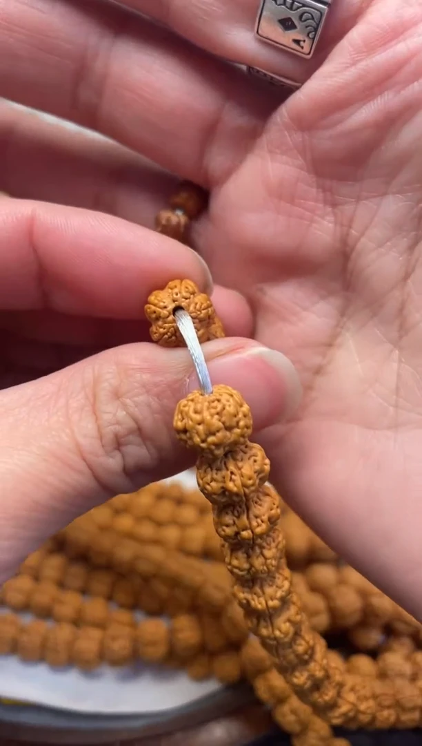 【闪购商品】金刚菩提手串梅花108长串