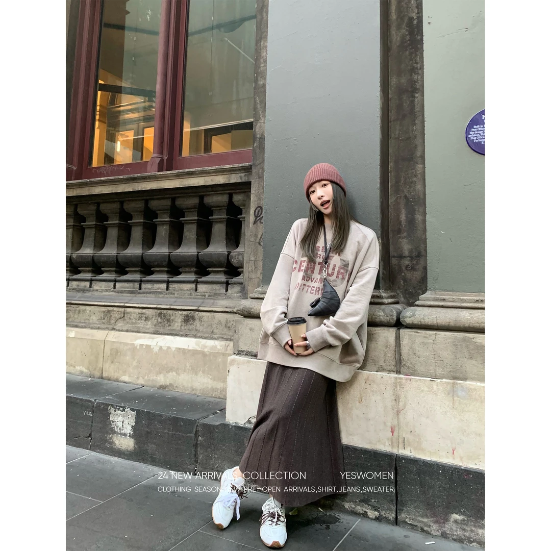 YESWOMEN美校学妹卫衣·經典圆领休闲宽松親肤透氣XY13410B3342