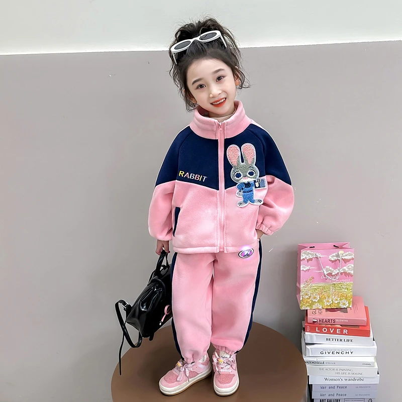 女童加绒套装兔子警官儿童加厚两件套女孩宝宝保暖秋冬装2024新款