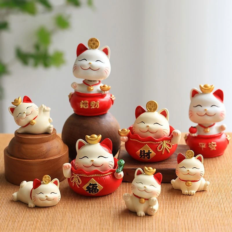 装饰摆件新款创意招财猫汽车中控台摆件办公家居招财猫饰品摆件