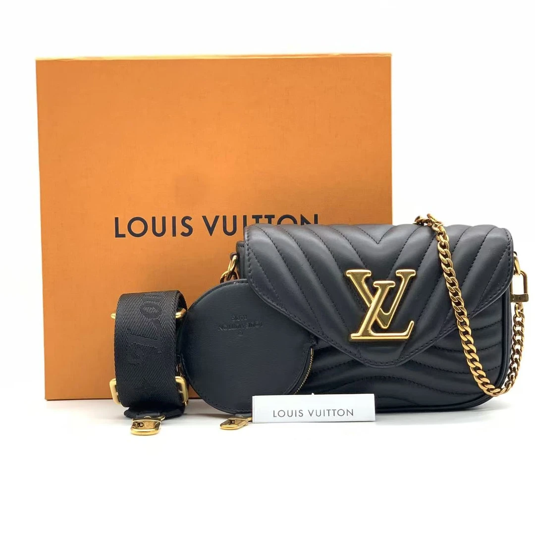 99新 LouisVuitton/路易威登 新款黑金小号wave屁桃包