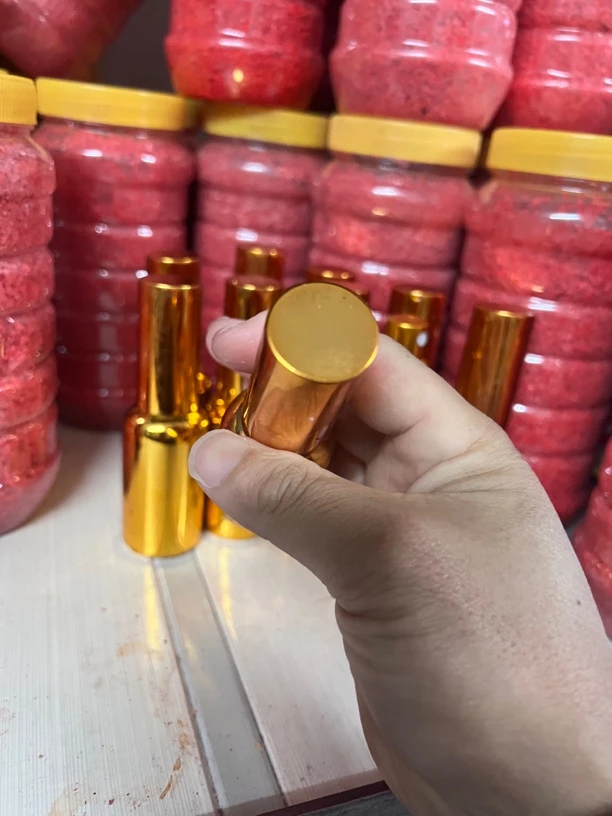 香虎钓鱼鱼饵饵料添加剂野钓黑坑鲫鱼鲤鱼草鱼打窝料诱鱼剂