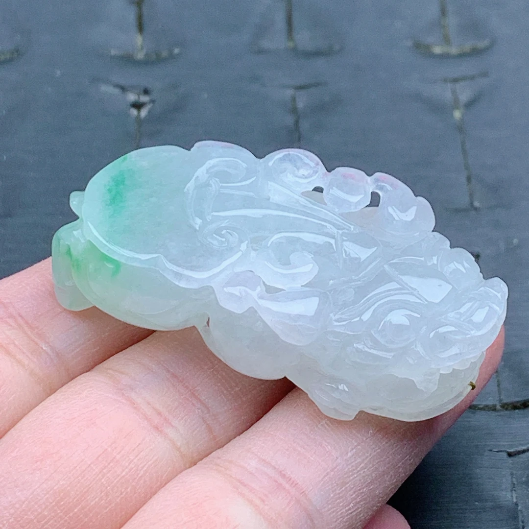 缅甸天然A货翡翠 T456 尺寸46/24/13mm 冰绿貔貅吊坠