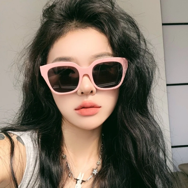 韩版时尚方形蔷薇粉墨镜女款高级感网红太阳镜太阳眼镜潮大框显瘦