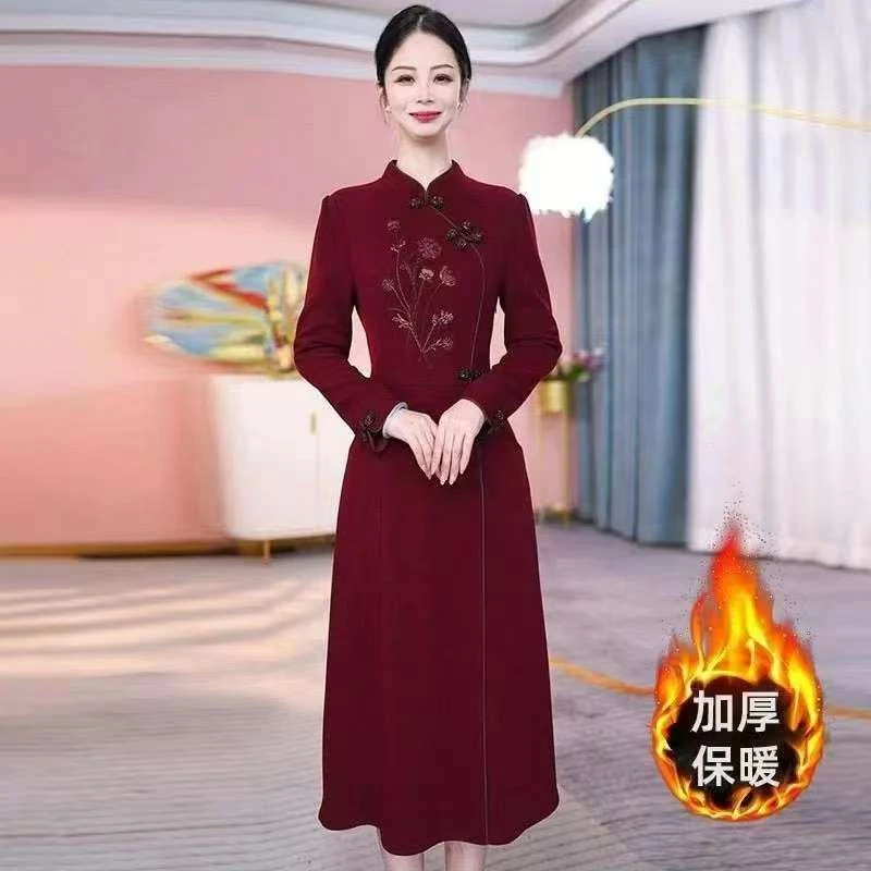 高端精纺面料连衣裙2024年春秋季新款时尚洋气刺绣改良旗袍礼服裙