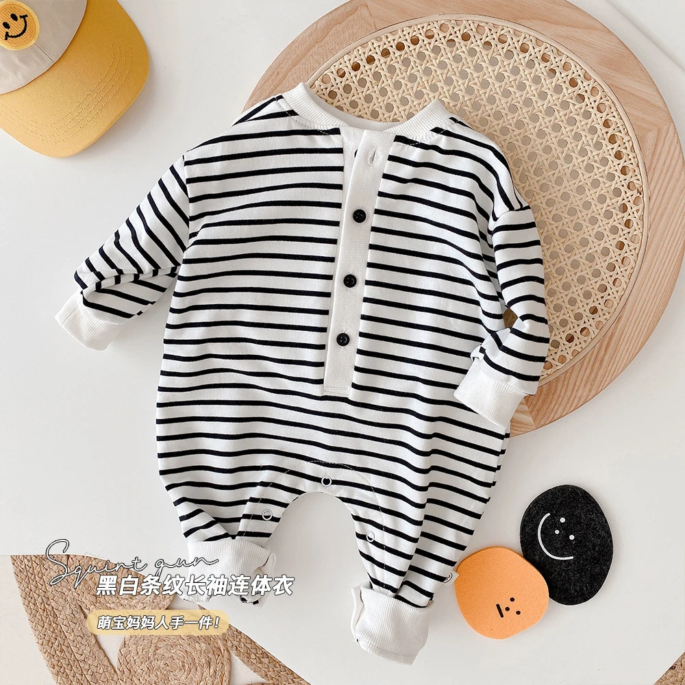 婴儿衣服秋装新生男宝宝连体衣满月百天超萌外出哈衣爬服春秋哈衣