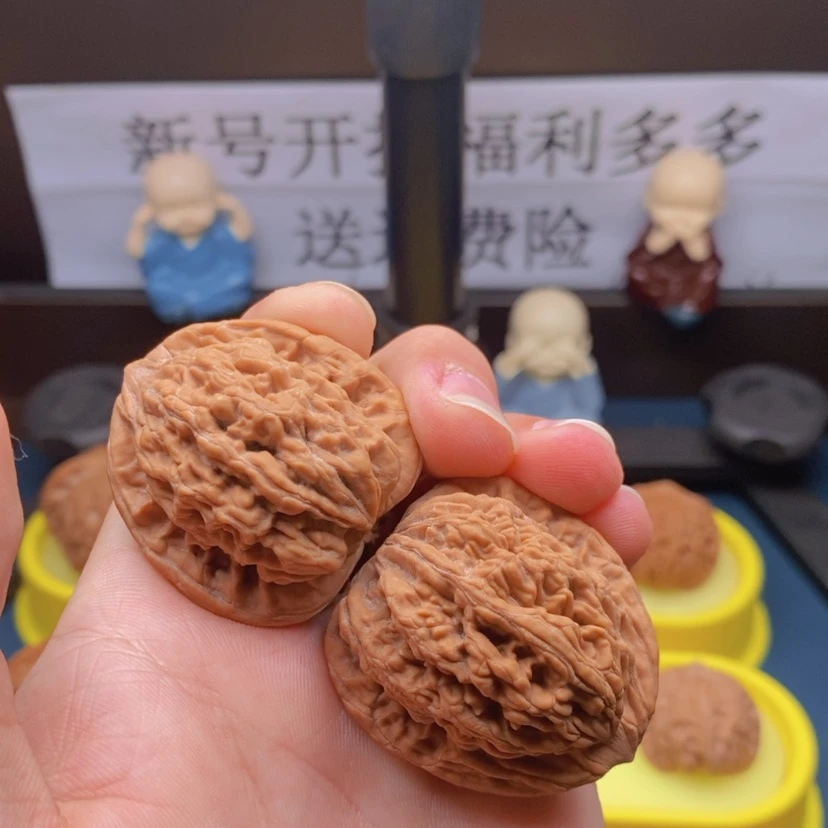 【闪购商品】文玩核桃吊坠36+麦穗虎头