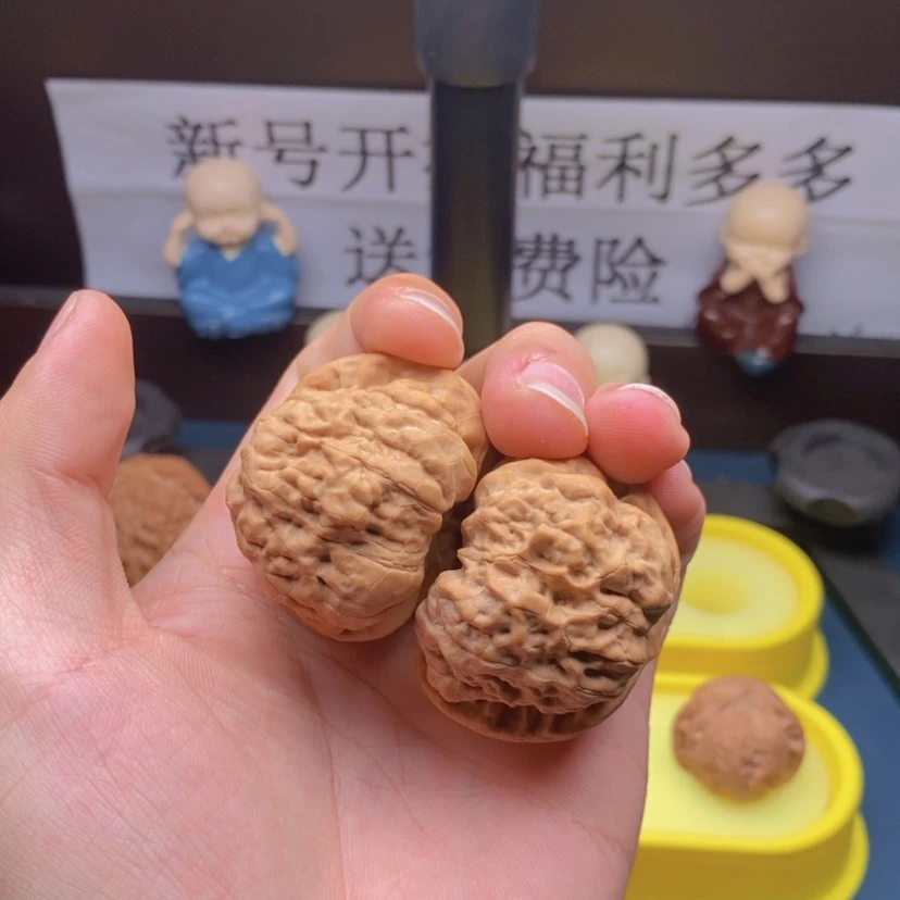 【闪购商品】文玩核桃吊坠?****?41蛤蟆头
