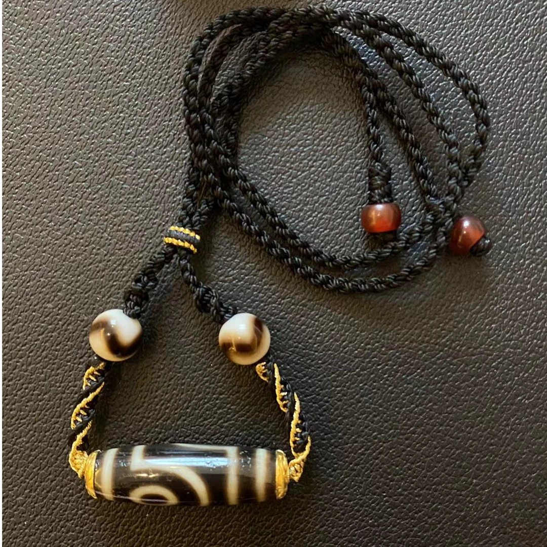 壹加林妹妹 | 玛瑙上肯牙黄二眼金镶横款锁骨链