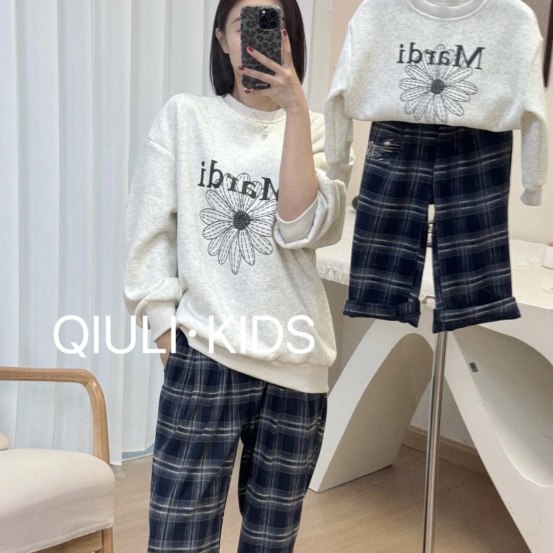 QIULI【现】亲子小雏菊浅灰色网红套头加绒加厚女童宽松卫衣