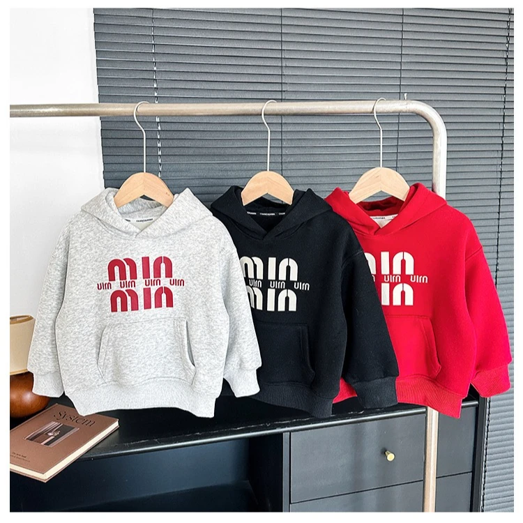 子航同款 冬季新款儿童韩版加绒字母连帽百搭卫衣ds6115