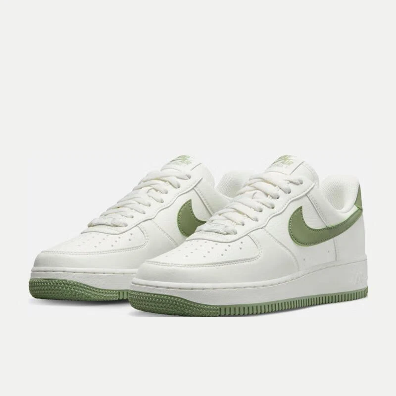 NIKE/耐克AIR FORCE 1 '07 NN 女子空军一号运动鞋 DV3808-106