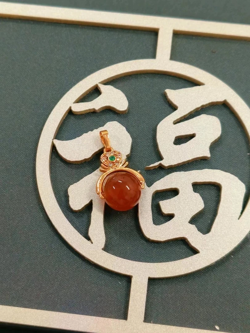 小默补贴 保山牛血红转运福豆  皇冠镶嵌  吊坠 不掉色