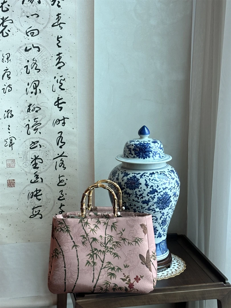 画报夫人原创自制提花纹理新中式国风包包  粉令（花色位置随机）