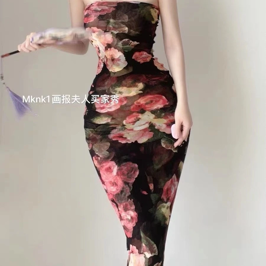画报夫人原创自制油画渐变纯欲抹胸裙粉色的猪同款辣妹裙