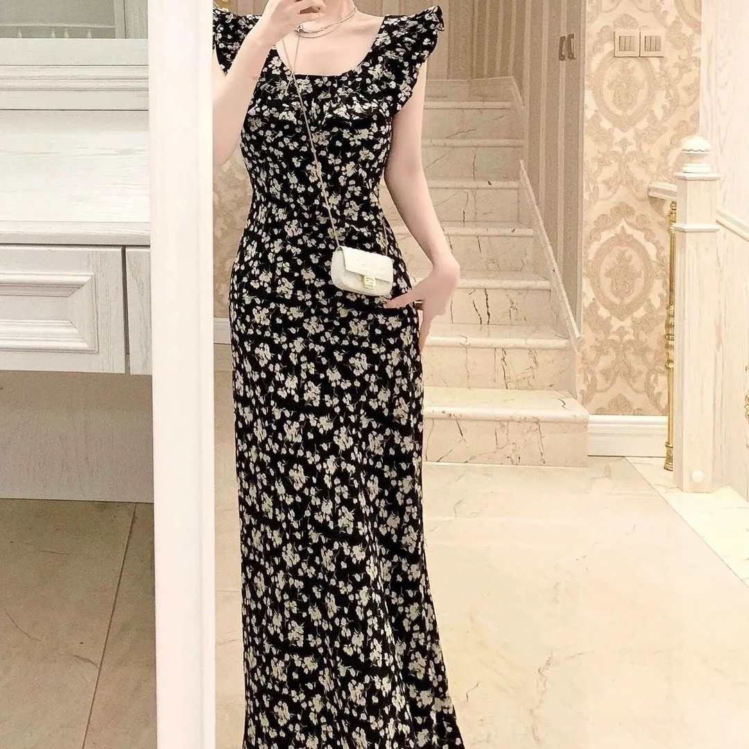 荷叶边春夏秋季氛围感碎花女装连衣裙女气质高腰时尚复古韩版收腰