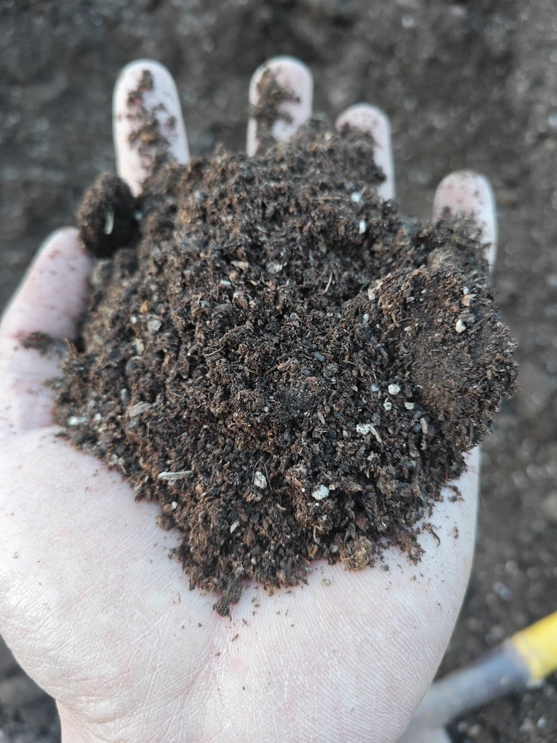 大棚自用营养土，0颗粒5斤装