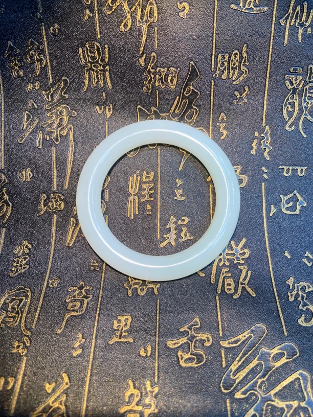 【苏香玉】新疆和田籽料 手镯