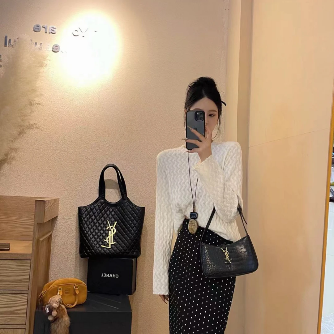 秋季新款复古T恤高级感洋气百搭气质休闲长袖网红波浪纹时尚