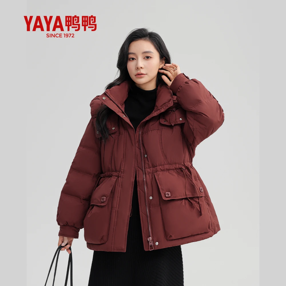 YAYA/鸭鸭新款女时尚百搭收腰加厚白鸭绒连帽羽绒服YE4B615951M