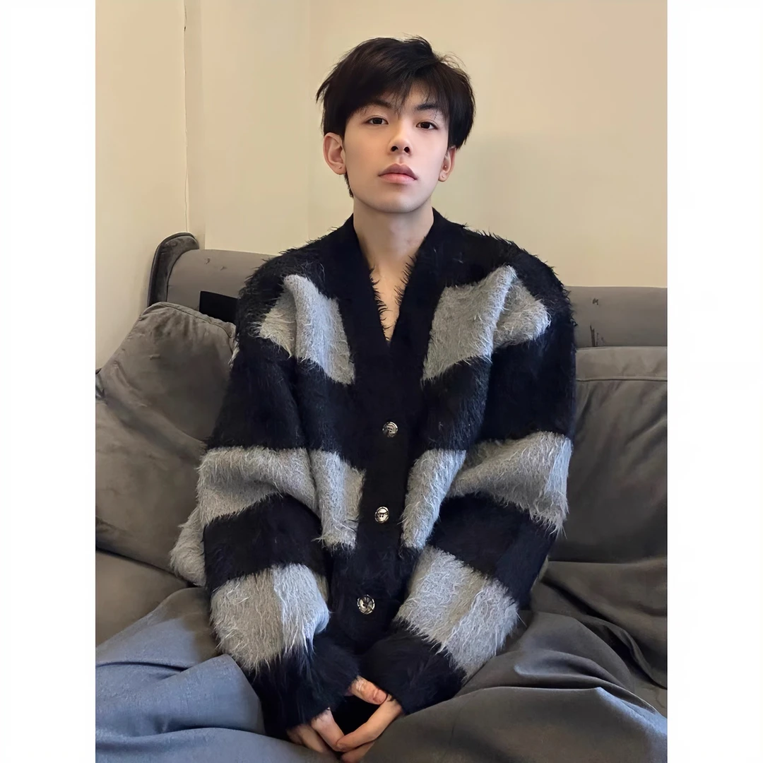 撞色条纹开衫毛衣男秋冬季新款日系复古慵懒风v领针织衫线衣外套