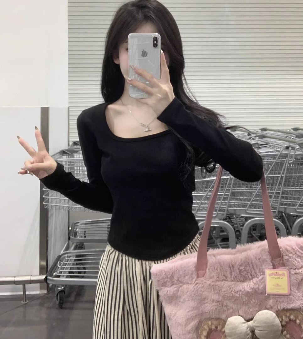 甜辣妹U领方领打底衫女修身显瘦秋冬德绒t恤女长袖短款设计感上衣