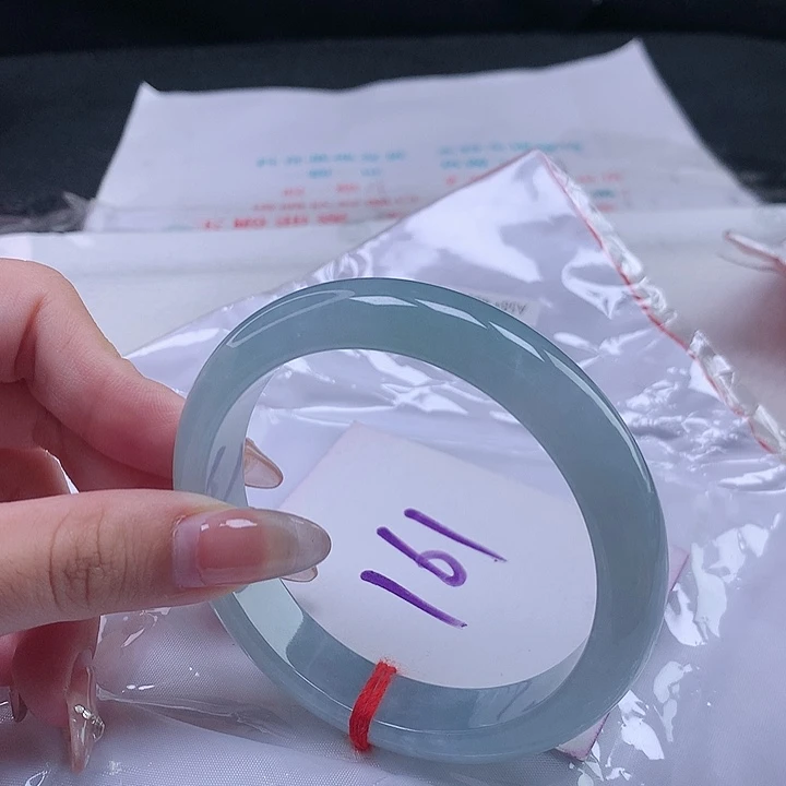 翡翠手镯未镶嵌5959 6060