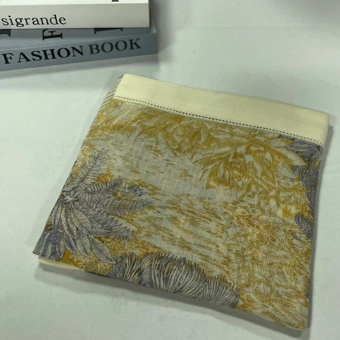 90羊毛方巾-夏日城堡 85cm丝巾