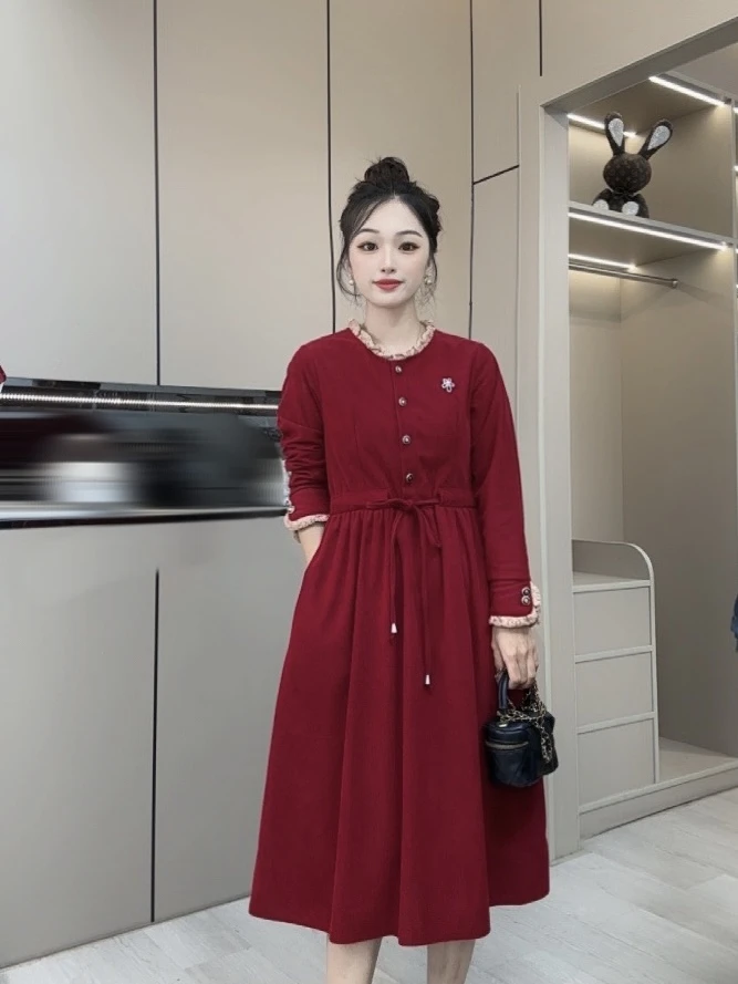 【送胸针】时尚春秋圆领撞色拼接纽扣长袖气质收腰中长款女装连衣裙