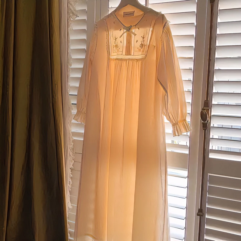 【纯小主】复古维多利亚棉布刺绣宫廷风睡裙甜美家居服时尚长款