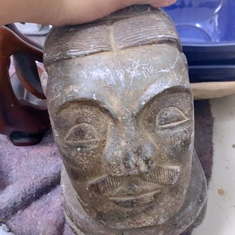 村里收的，摆件。。。。。