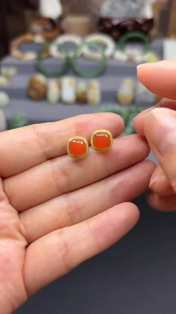 【闪购商品】南红玛瑙耳饰银S925镶嵌.
