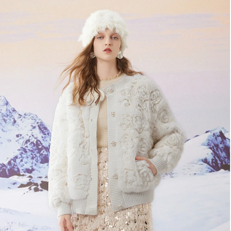 missCOCOON复古珍珠扣冬立体盘花肌理罗纹包边外套