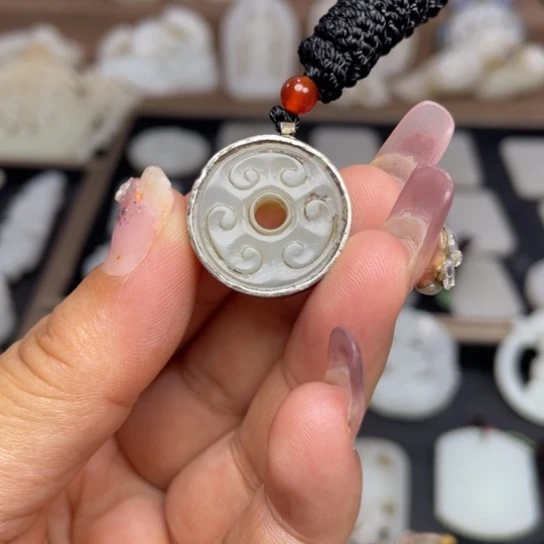 和田玉挂件银S925镶嵌