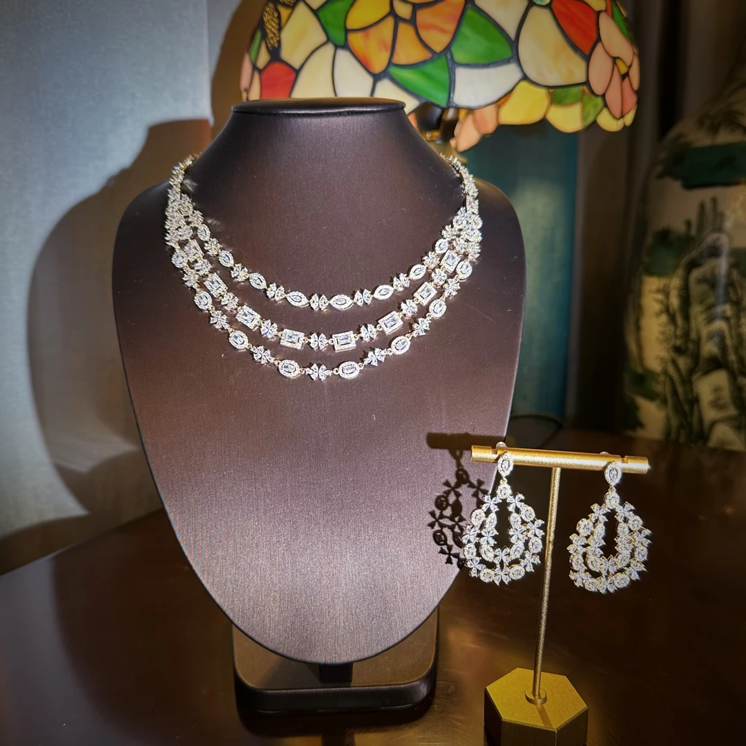 E8060三层白钻拼接项链套装