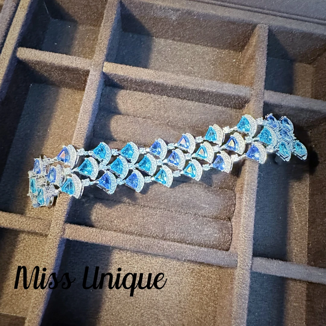 D2099蓝色宽版扇子手链