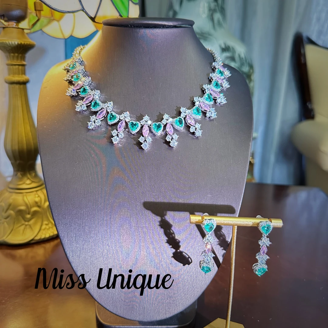 E8490蓝色爱心粉蓝拼色项链套装