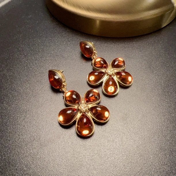 925银银制品 花朵大耳环焦糖色复古重工耳饰925银针