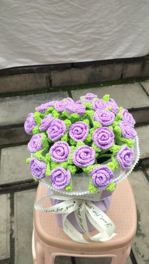 纯手工毛线钩织非遗永生花25朵紫色泡泡玫瑰小香风花束生日乔迁