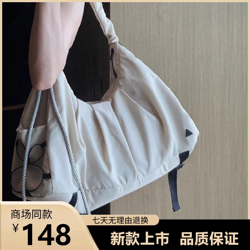 2025新款健身包女干湿分离独立鞋仓瑜伽防水游泳休闲单肩托特包